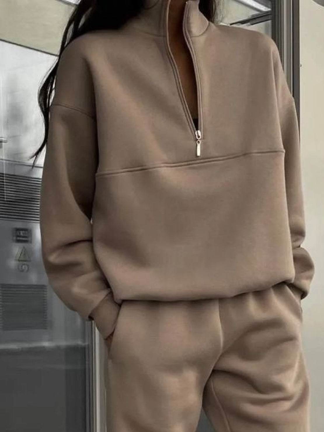 Athleisure at its Finest: Cotton-Blended Two-Piece Tracksuit