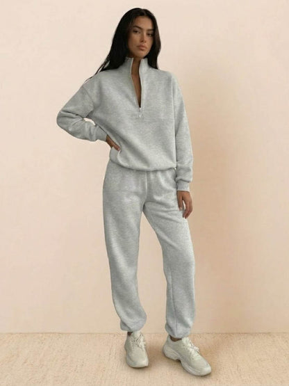 Athleisure at its Finest: Cotton-Blended Two-Piece Tracksuit