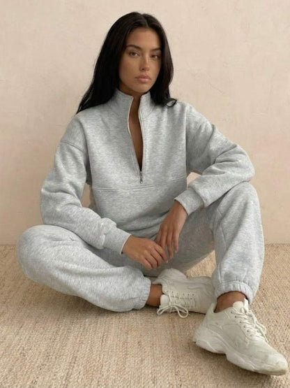 Athleisure at its Finest: Cotton-Blended Two-Piece Tracksuit