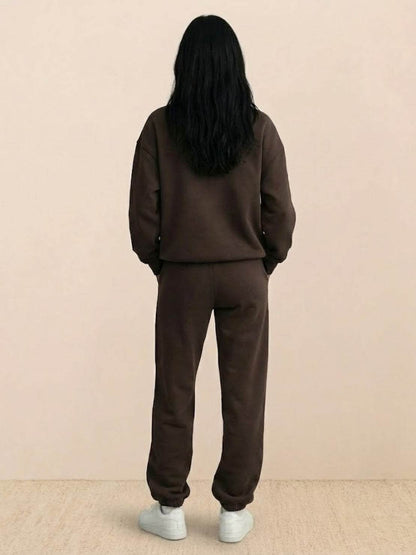 Athleisure at its Finest: Cotton-Blended Two-Piece Tracksuit