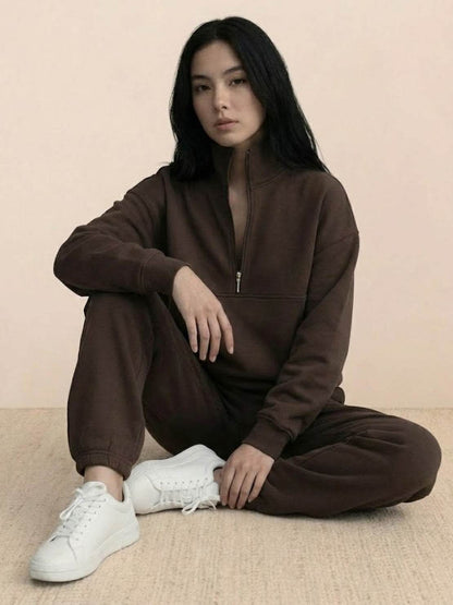 Athleisure at its Finest: Cotton-Blended Two-Piece Tracksuit