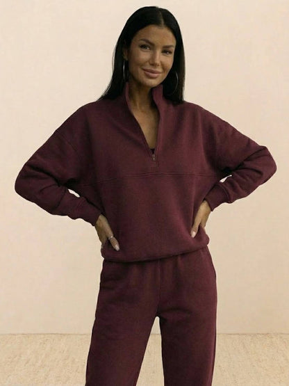 Athleisure at its Finest: Cotton-Blended Two-Piece Tracksuit