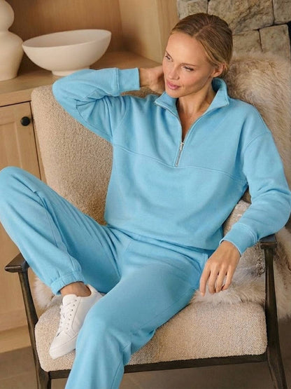 Athleisure at its Finest: Cotton-Blended Two-Piece Tracksuit
